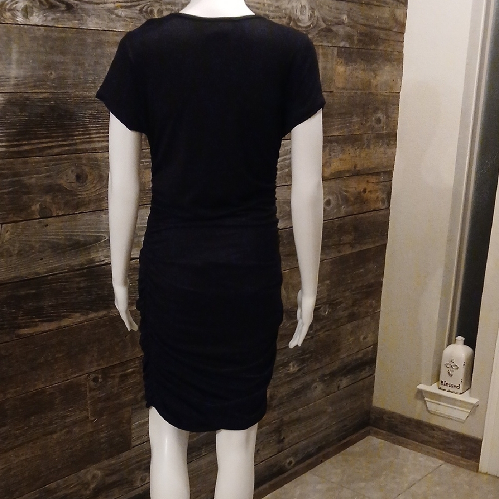 Chic Black Midi Dress - Picture 4 of 7